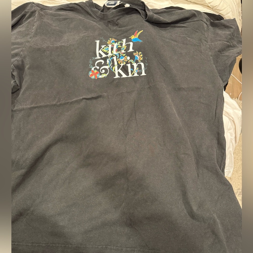 Mens black kith short sleeve shirt